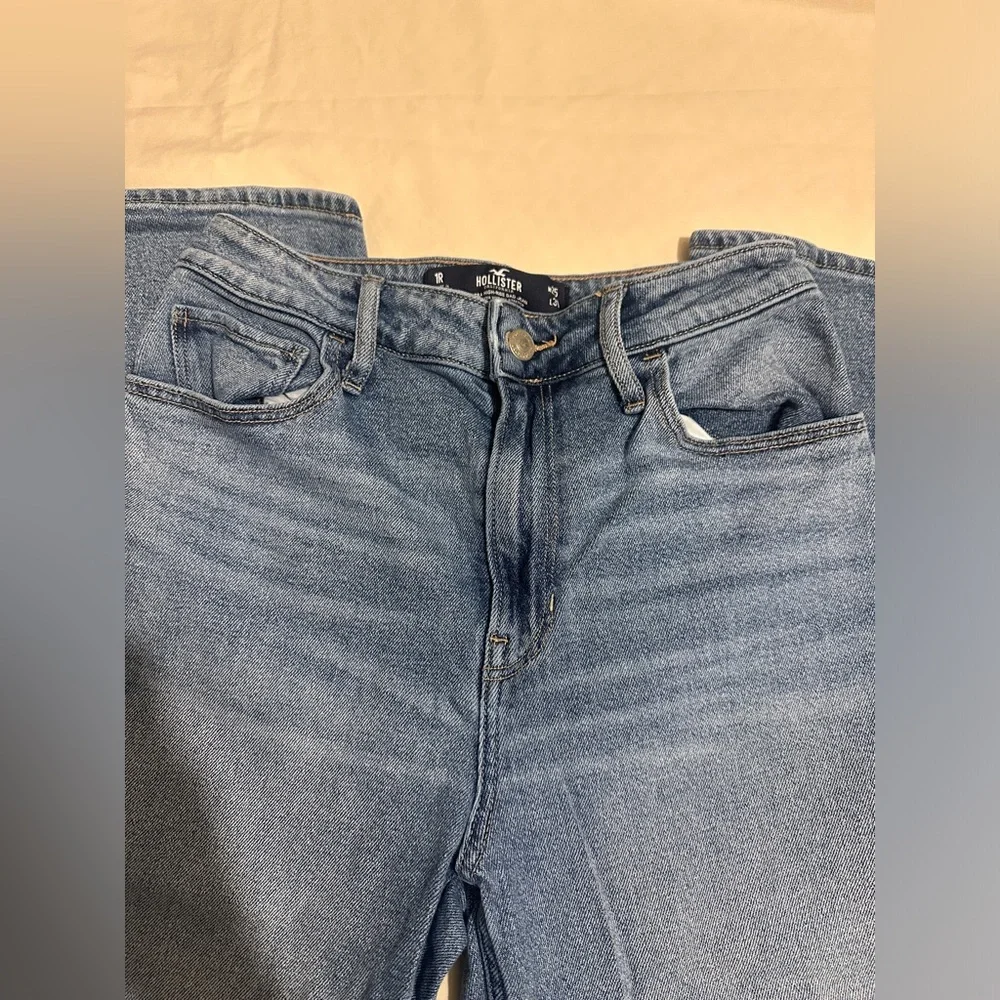 Ultra High Rise Dad Jeans - Picture 2 of 3